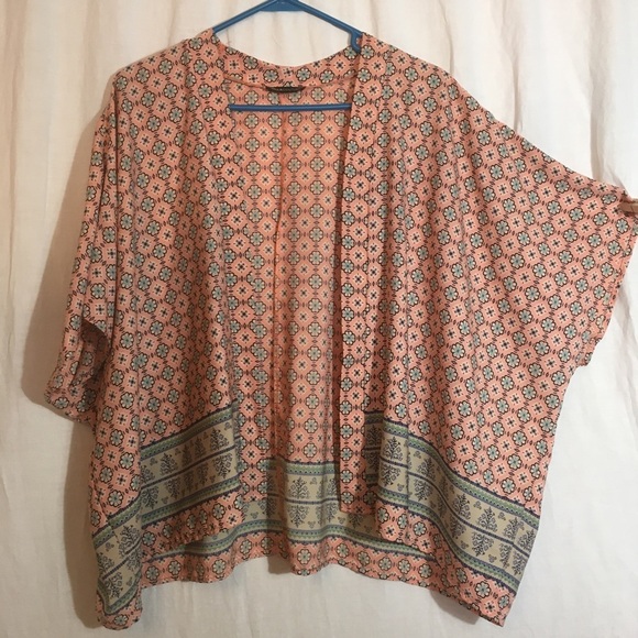 Jella Couture Mid Length Boho Print Kimono - Picture 1 of 6